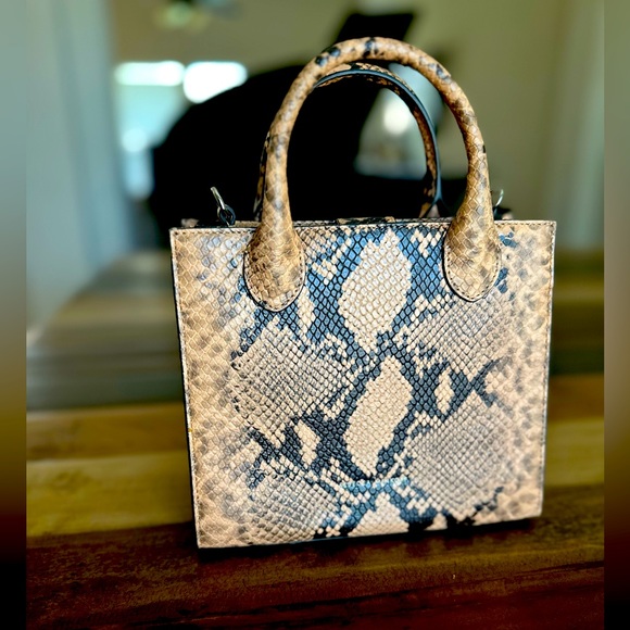 Beautiful snakeskin mini bag - Picture 4 of 5
